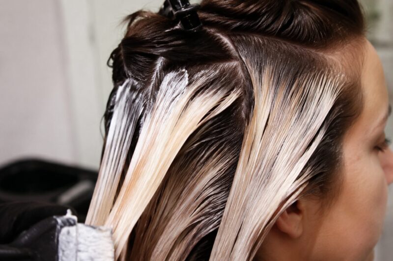 How to Make Neapolitan Hair Color Like a Pro 3 Step 1: Assess Your Starting Hair and Prep for Lifting