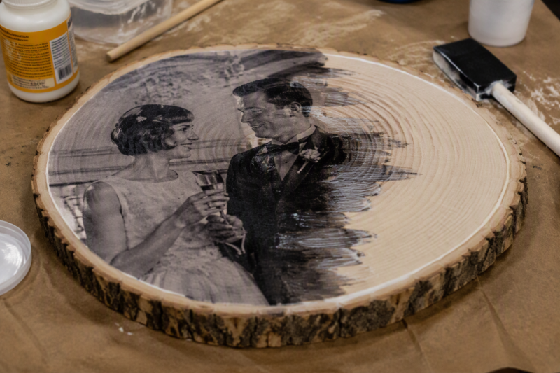 12 Creative Mod Podge Craft Ideas for Beginners 5 3. Rustic Photo Transfers to Wood