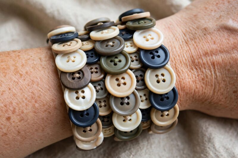 button bangle wrist