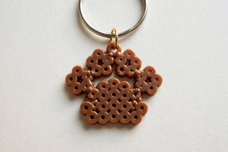 brown_paw_print_keyring brown paw print keyring